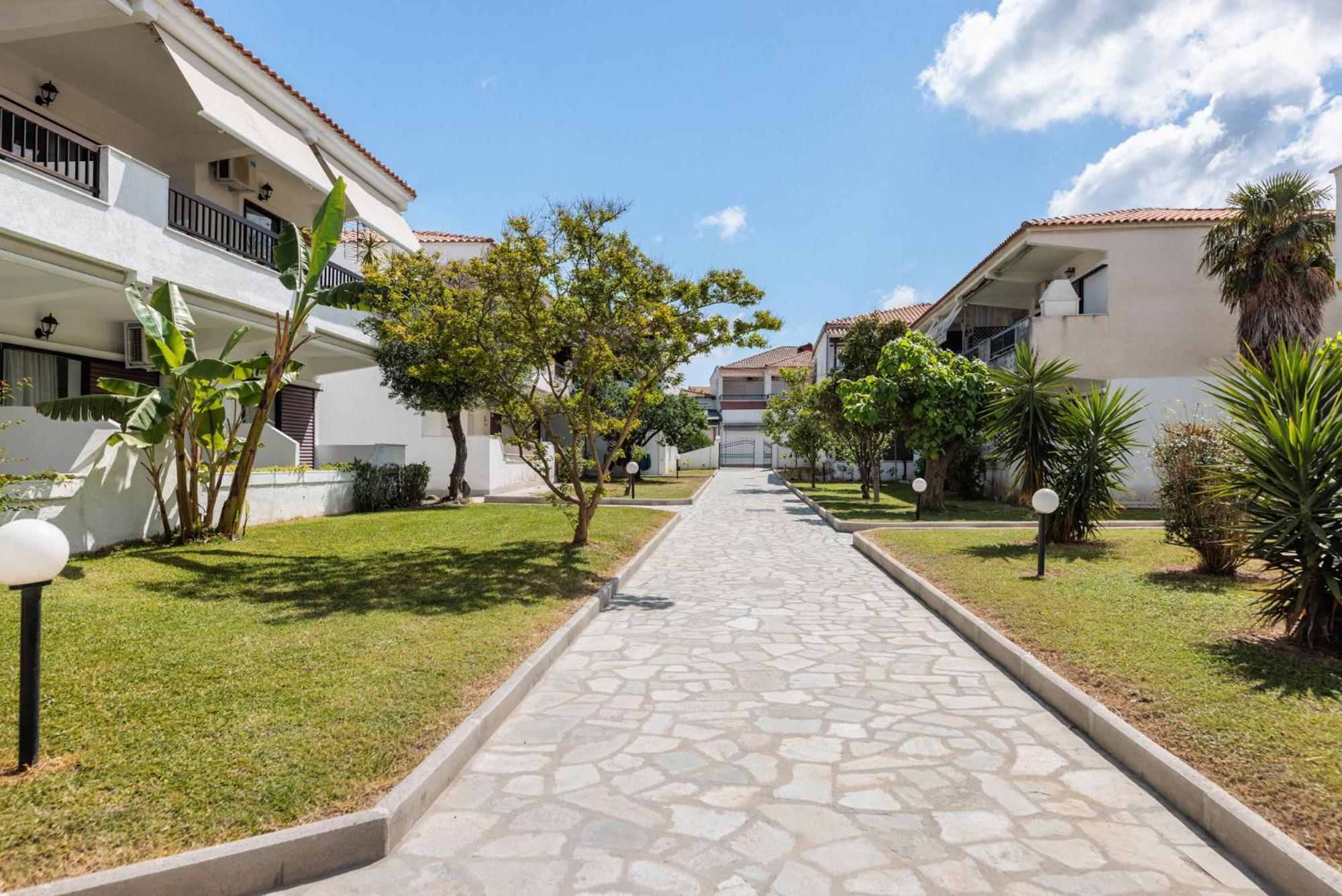 Valasi Apartments Skala Fourkas Exterior photo